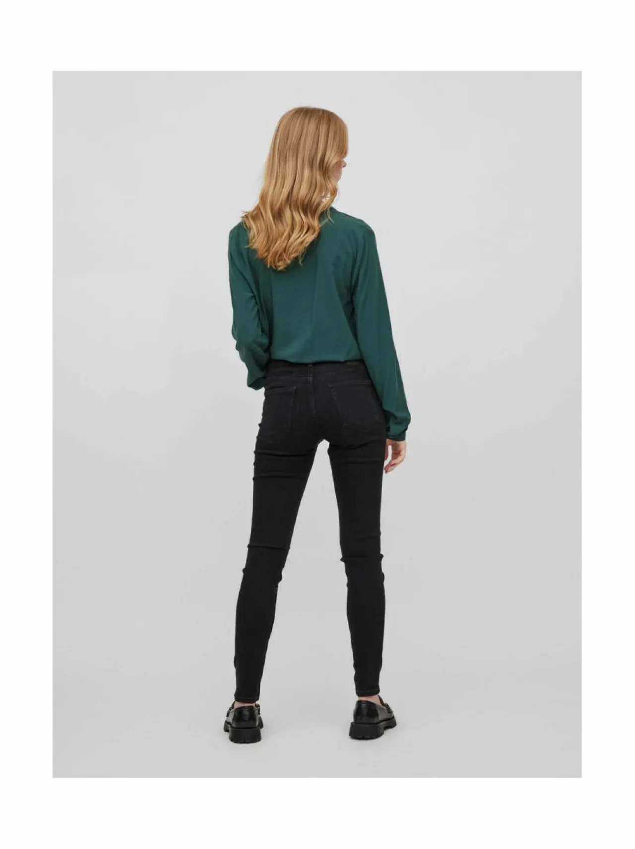 Farkut<Vila Visarah skinny -farkut BLACK