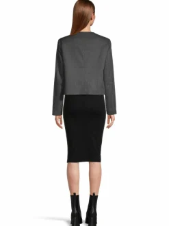SECOND FEMALE Wake Tailored -takki^ Takit