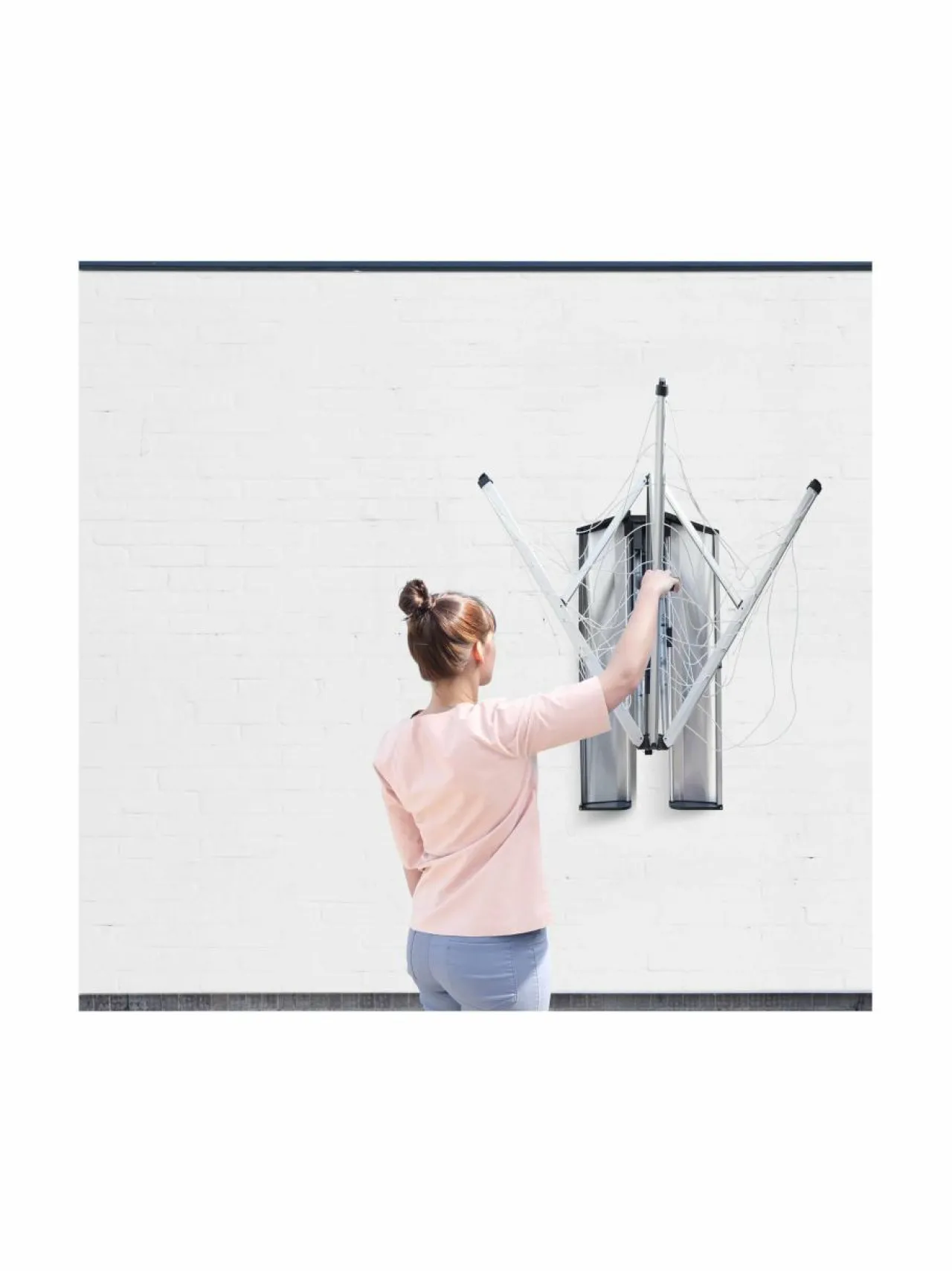 Pyykkihuolto<Brabantia WallFix -seinäkiinnitteinen pyykinkuivausteline GREY