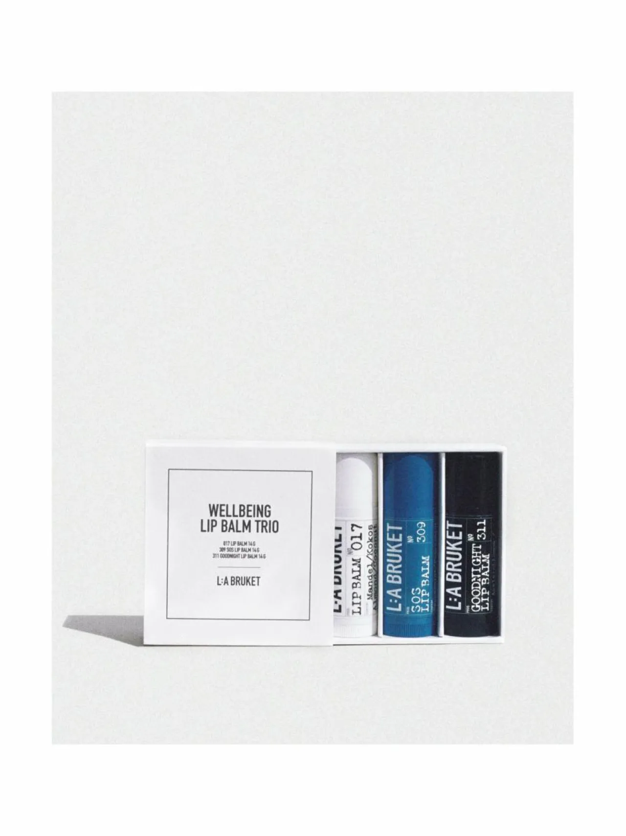 Lahjapakkaukset|Ihonhoitopakkaukset<L:A Bruket Wellbeing Lip Balm Trio -huulivoidepakkaus, 3x14g