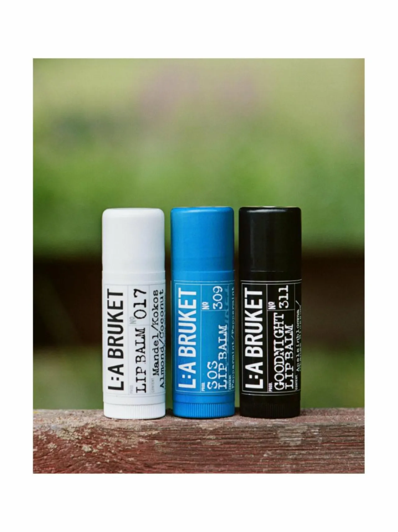 Lahjapakkaukset|Ihonhoitopakkaukset<L:A Bruket Wellbeing Lip Balm Trio -huulivoidepakkaus, 3x14g