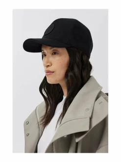Urheiluasusteet<Canada Goose Wool Arctic Adjustable -lippalakki 61 BLACK NOIR