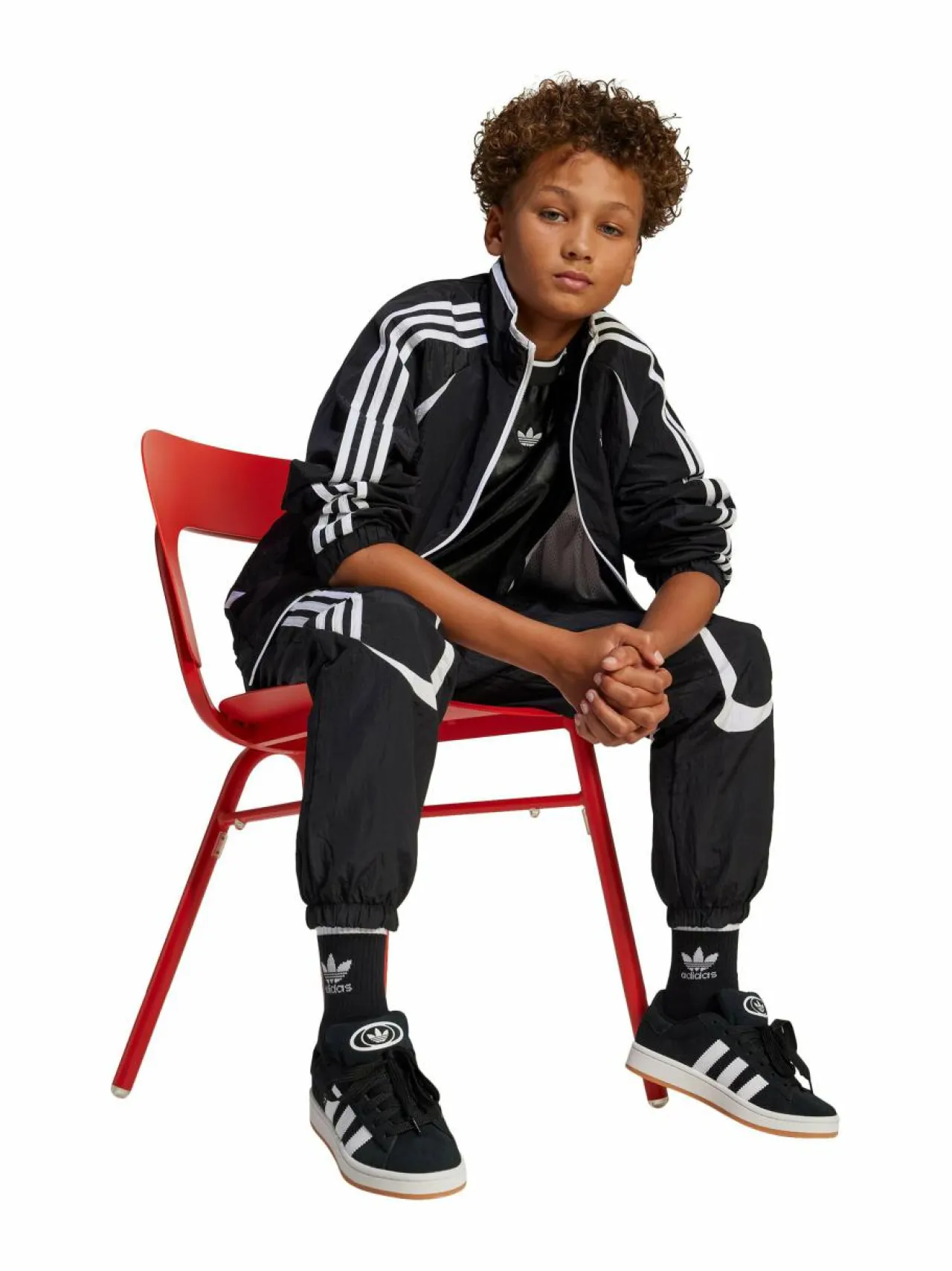 Ulkoiluvaatteet<adidas Originals Woven Tracktop -treenitakki JC9112 BLACK