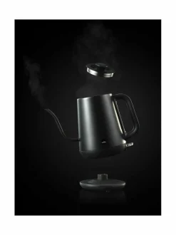 Kahvin- & Vedenkeittimet<Wilfa WSPOK-1000B Svart Pour -vedenkeitin BLACK