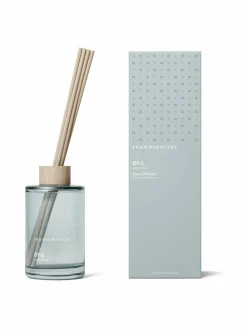 Huonetuoksut & Tuoksukynttilät<Skandinavisk ØY-diffuuseri 200 ml POWDER BLUE